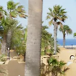 Home2book Breezy Palm View Duplex With Pool